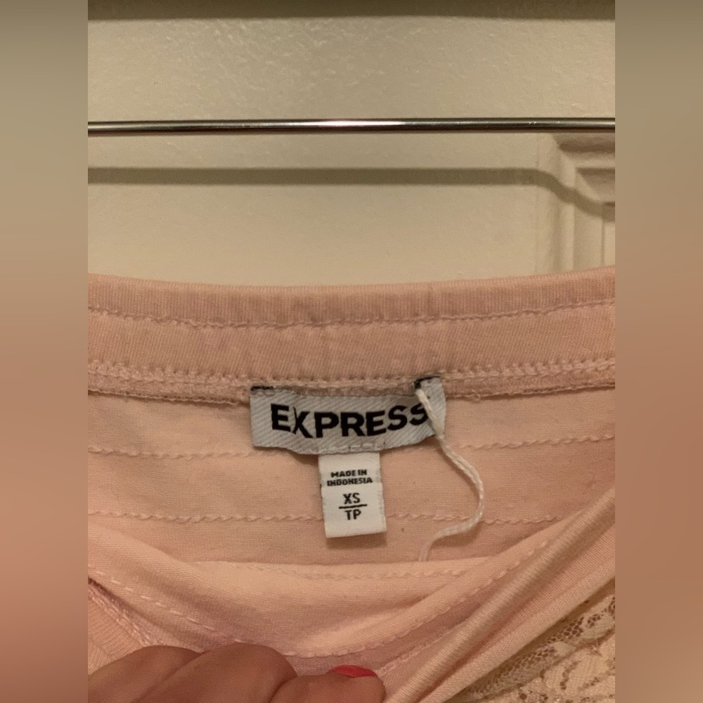Express Elegant Strapless Pink Laced Mini Dress. Size-X-Small - Picture 4 of 4